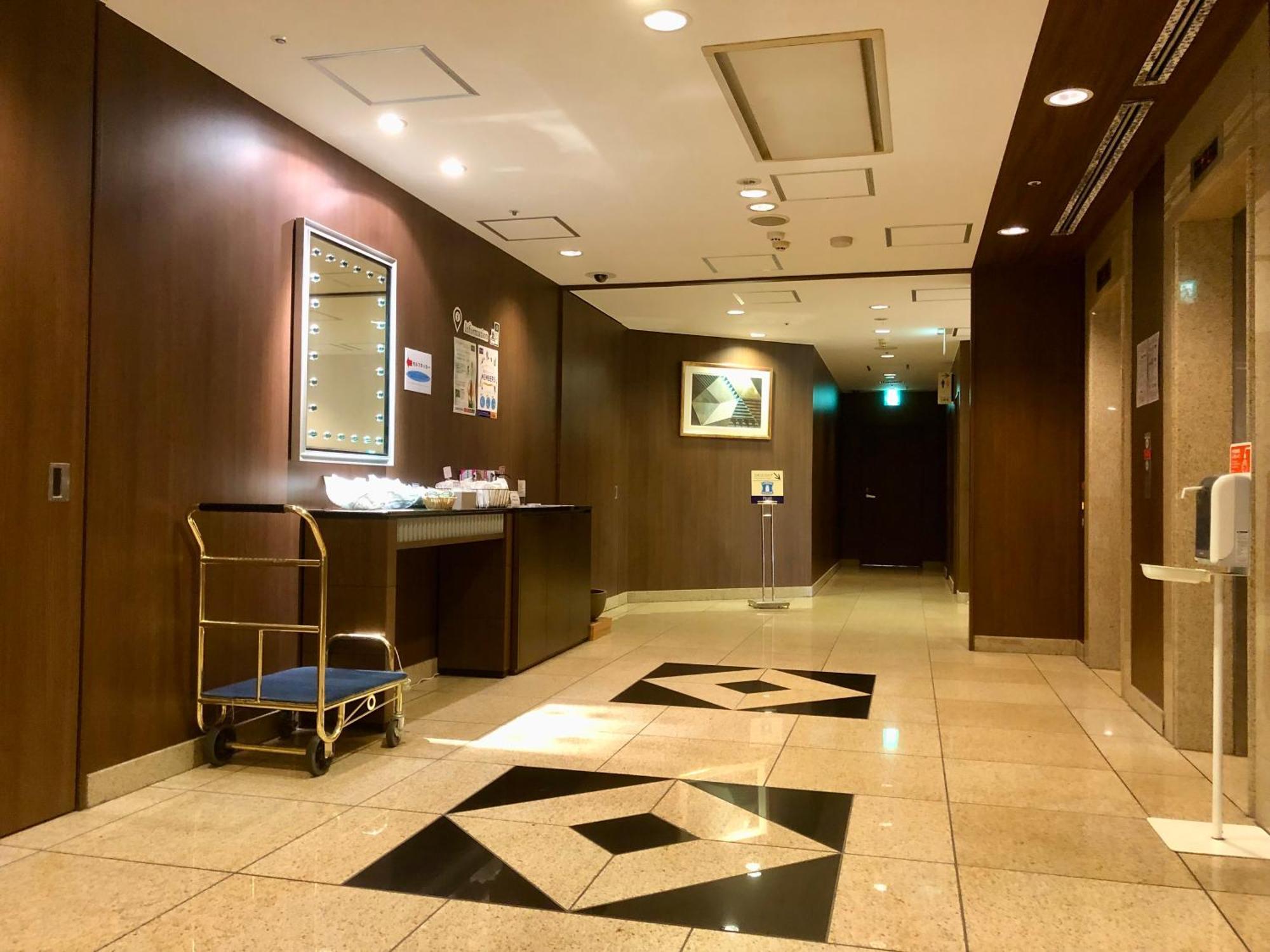 Keio Presso Inn Shinjuku Tokio Exterior foto