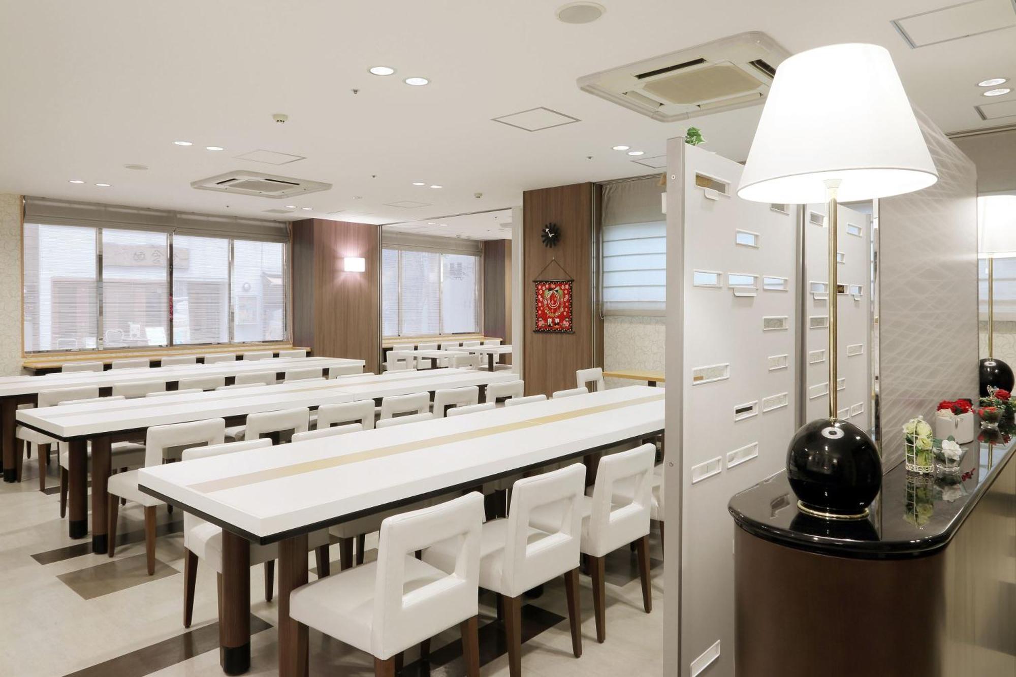 Keio Presso Inn Shinjuku Tokio Exterior foto